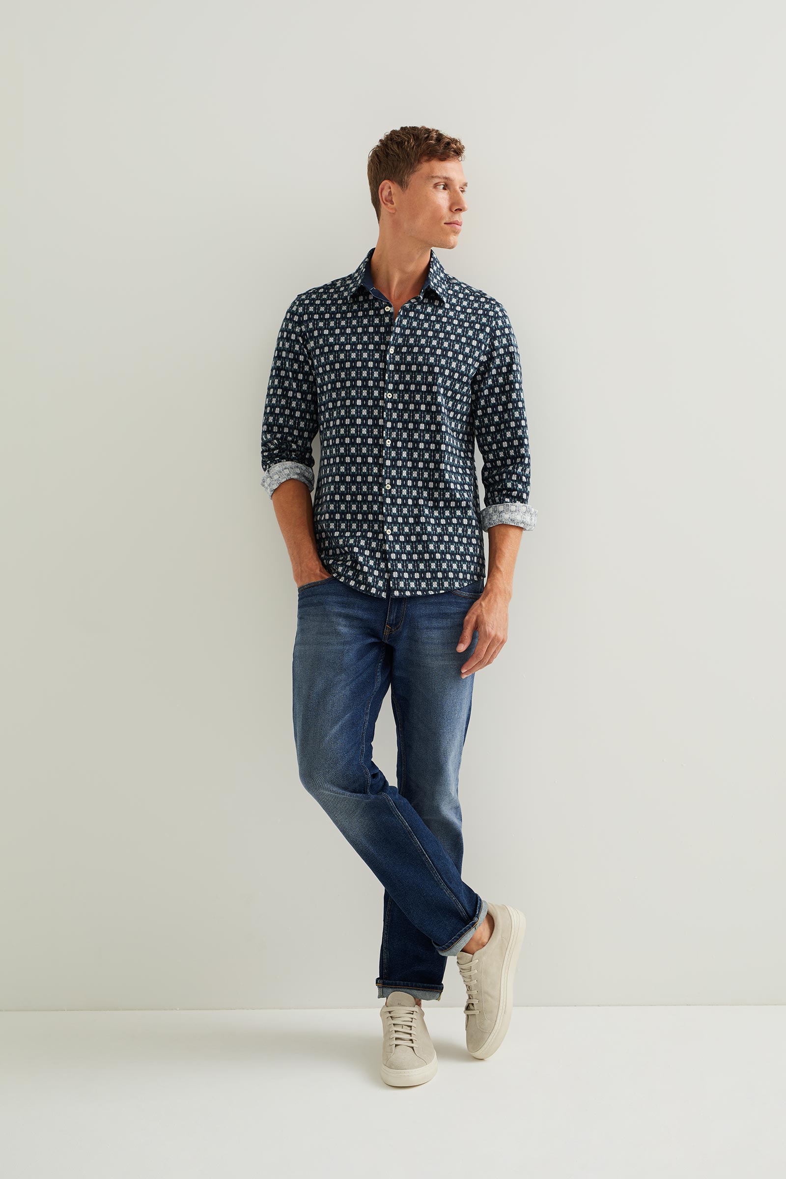 Herren Hemd aus Leinen - Slim Fit mit Umschlagärmeln