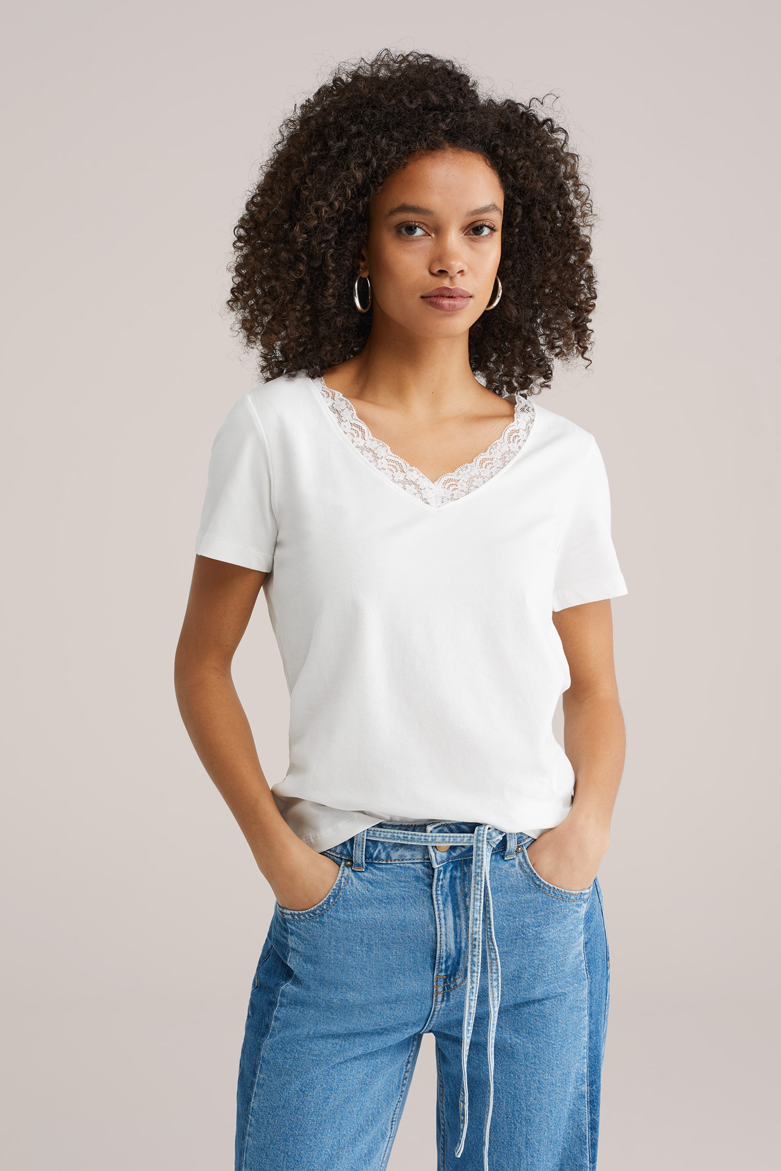 Verwunderlich T Shirt Mit Spitze Bildnull