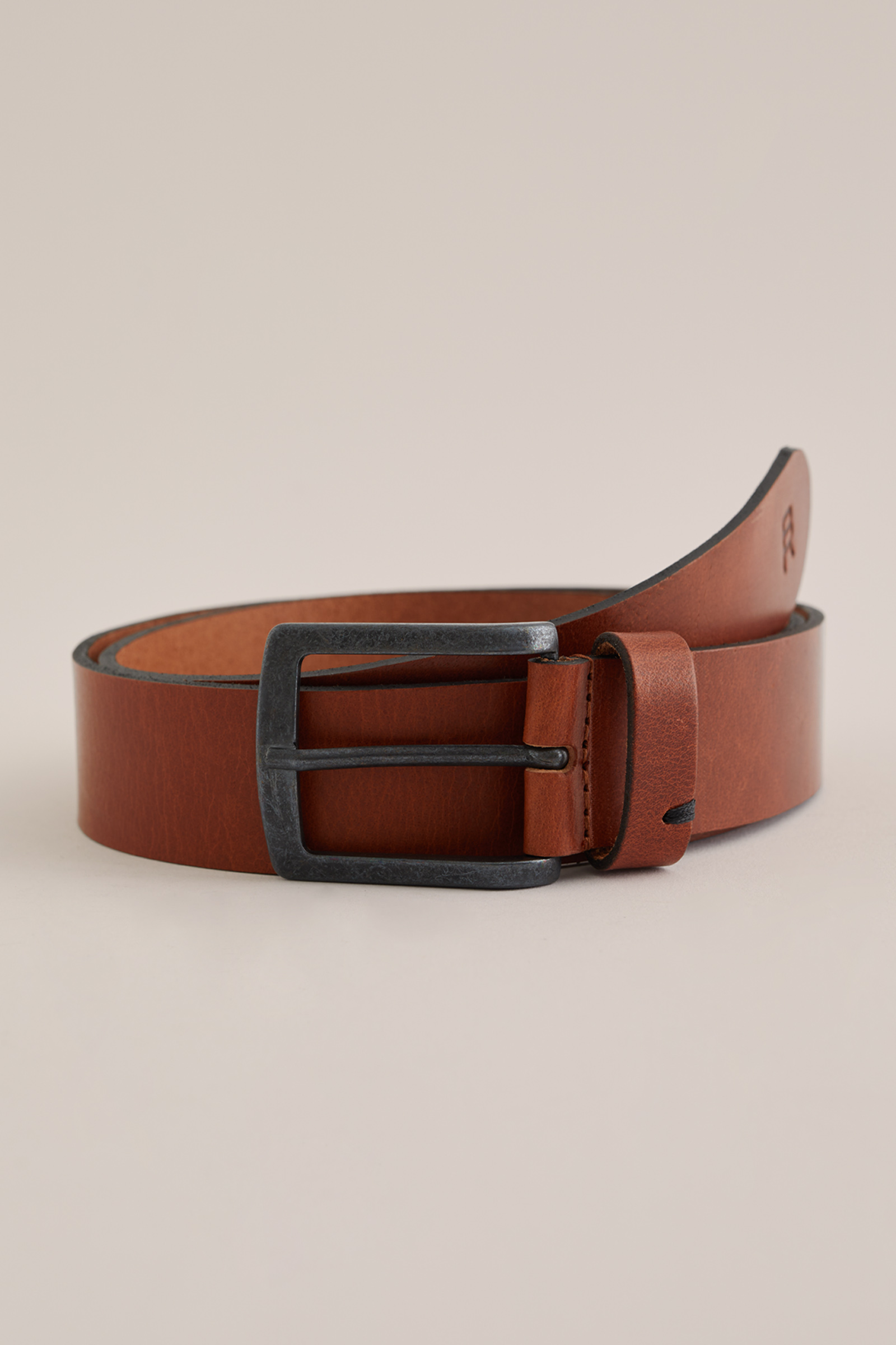 HUGO - Leren riem met tweedelig logodetail op de lus - Zwart